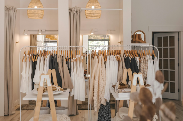 7 Best Low-MOQ Wholesale Boutique Clothing Vendors