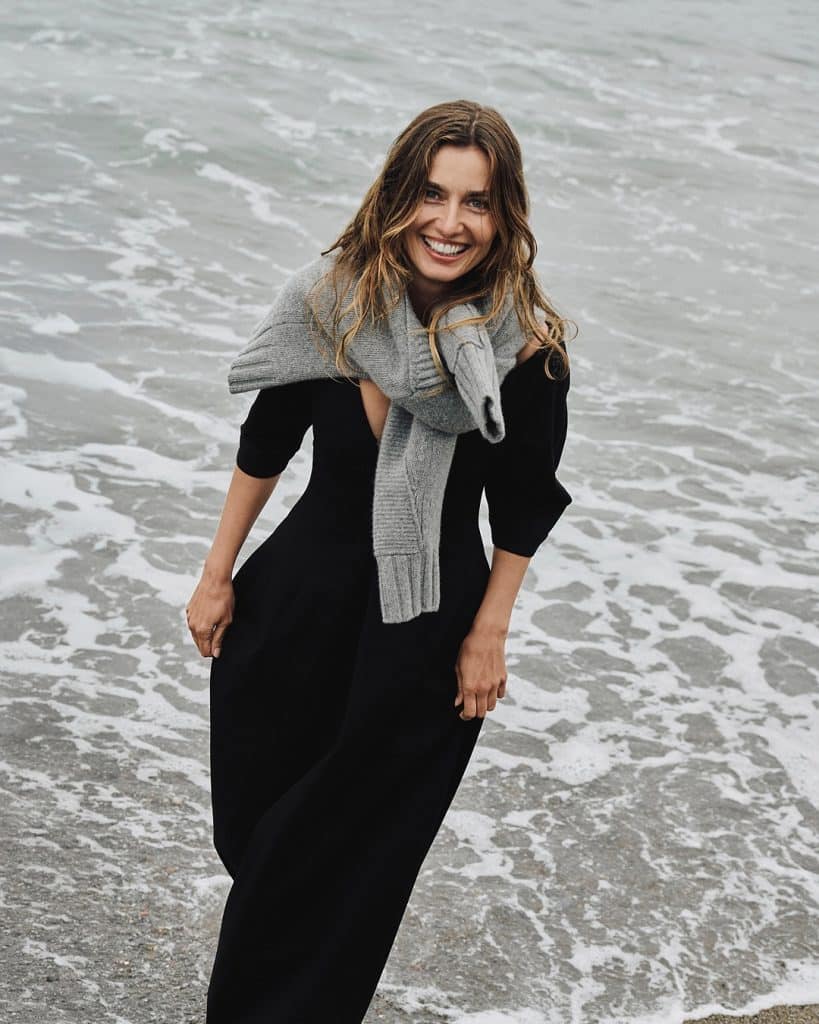 Classic knitwear and silk basics from Banana Republic