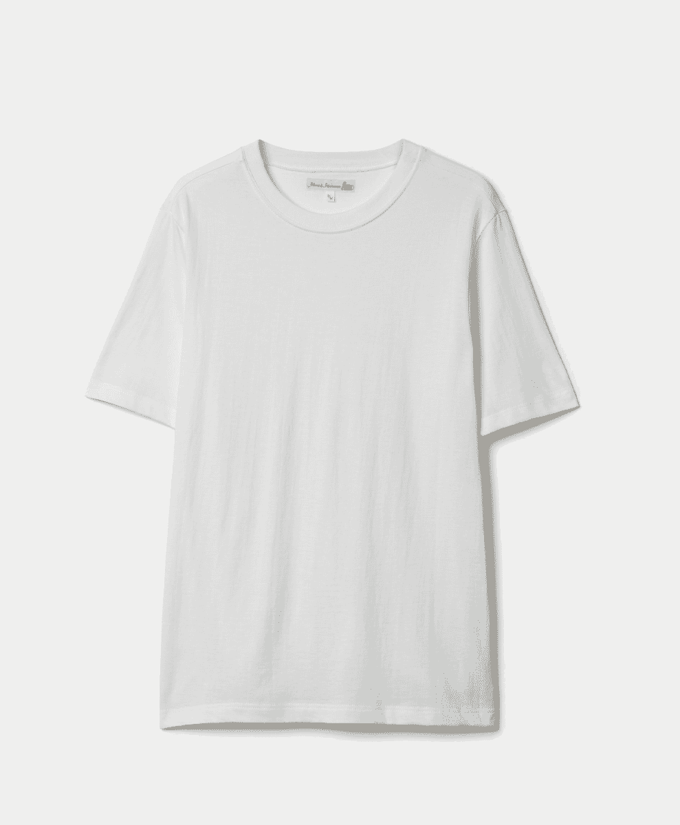 Merz B. Schwanen 2M15C t-shirt showcasing its traditional construction.