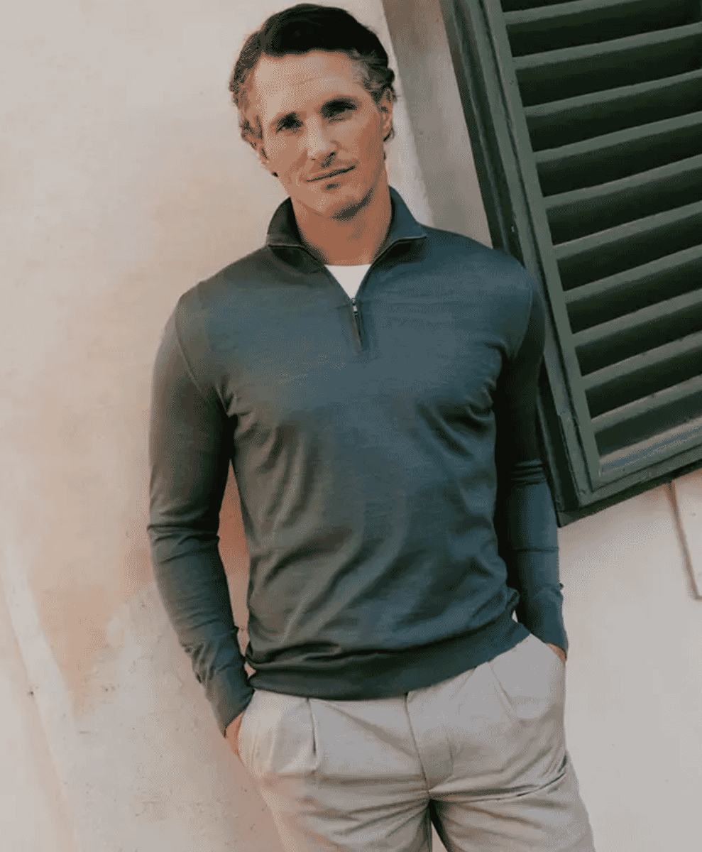 Close-up of high-quality fabric and clean lines in a Luca Faloni garment.