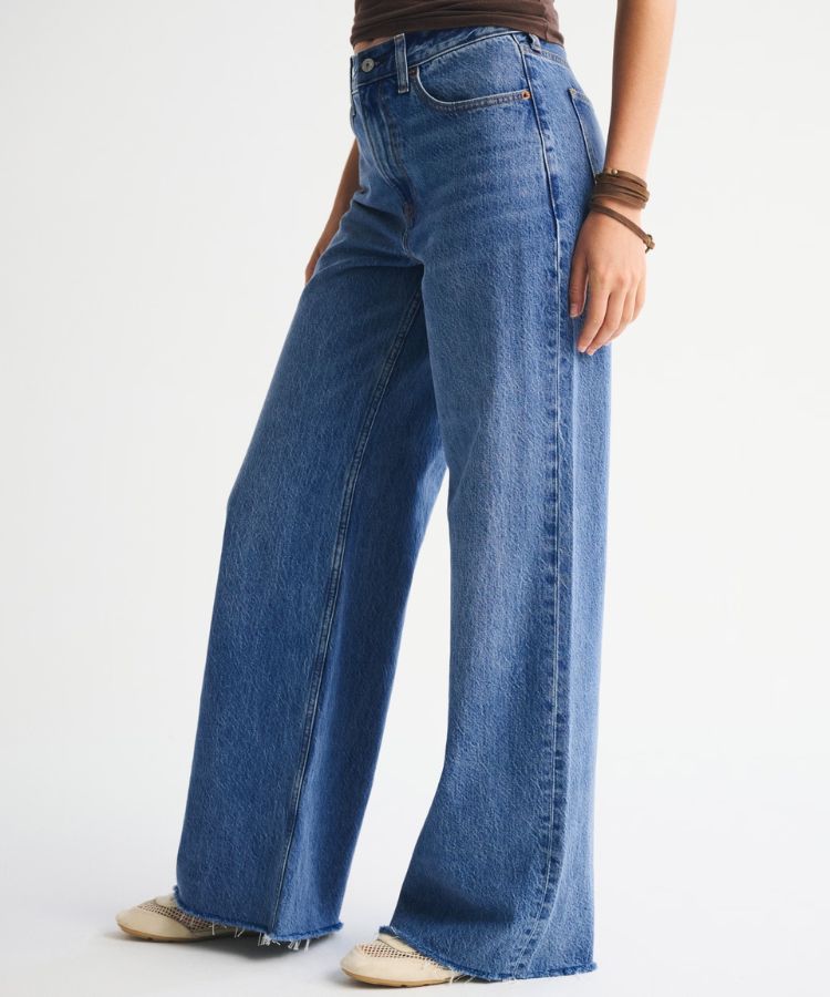 High-rise wide-leg jeans in a light blue denim wash.