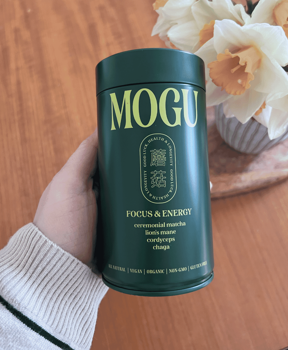 A glass of vibrant green MOGU Matcha latte showing a smooth, sediment-free consistency.