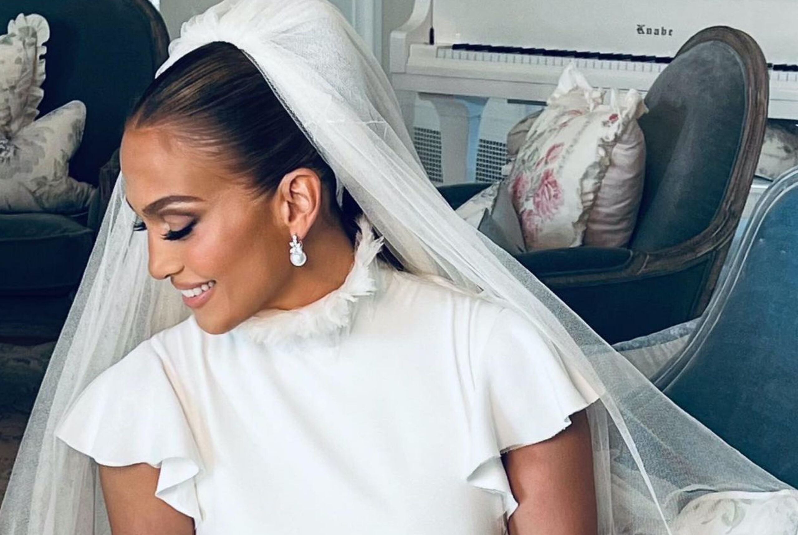 Jennifer Lopez Wedding Dresses: 3 Ralph Lauren Gowns