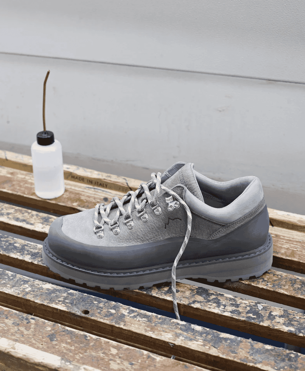 Detailed shot of premium Italian leather on a Diemme gorpcore boot.