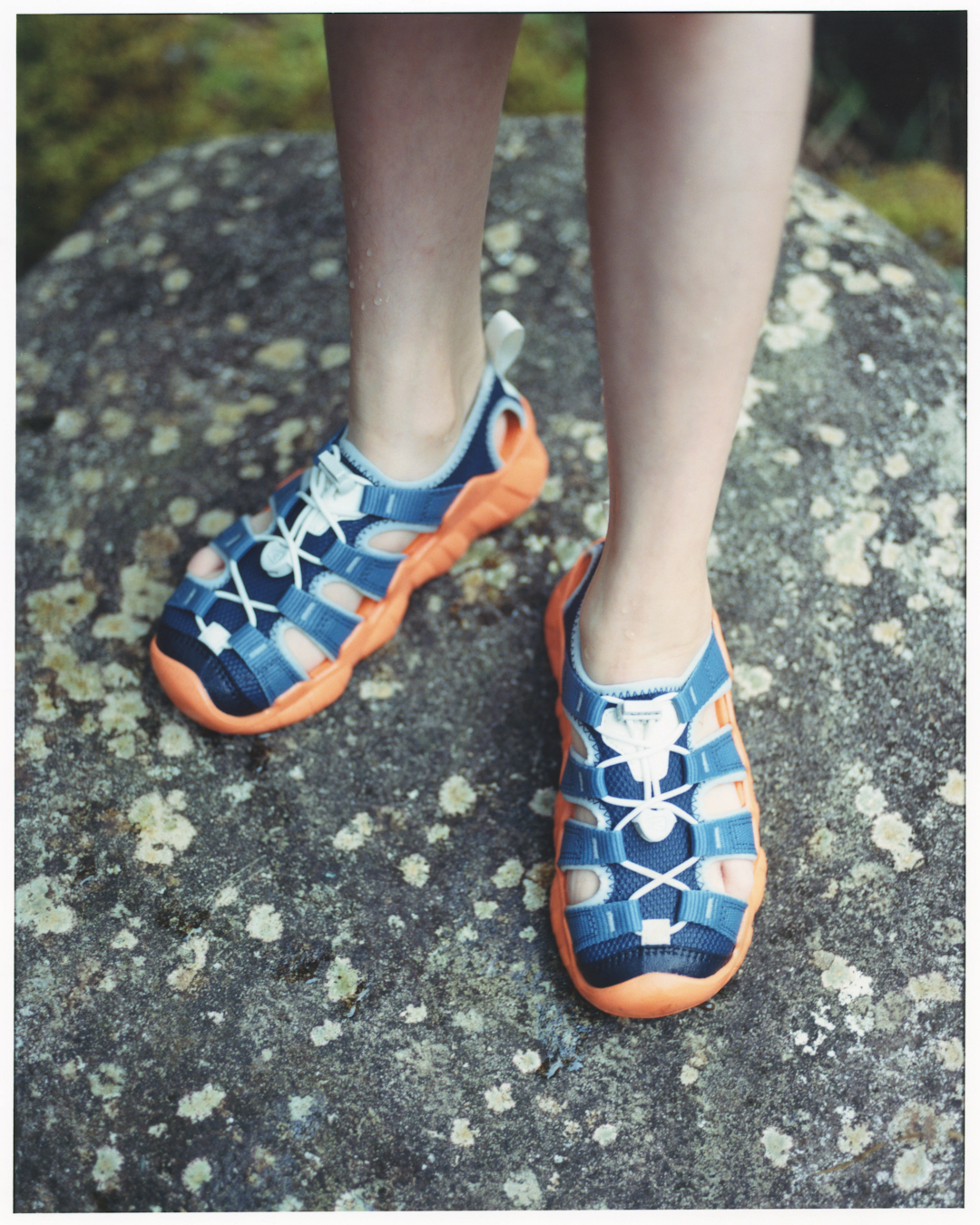 Side profile of the Hyperport sandal highlighting the thick injected foam midsole.