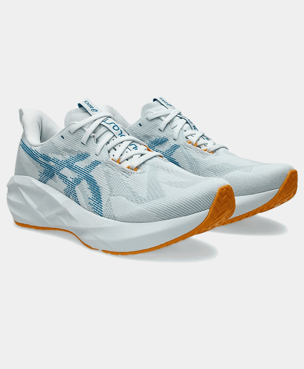 Close-up of the high-stack midsole of the ASICS Novablast 5